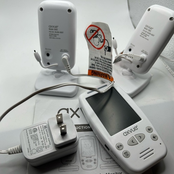 🔥Axvue Video Baby Monitor, Slim Handheld, Non-Slip Design, 2.8" Vertical Screen - Picture 7 of 10